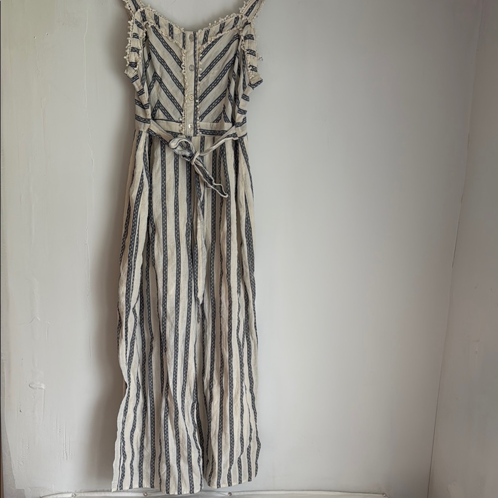 Alison and Kelly Striped Sleeveless jumpsuit size L